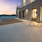 The Tinel -modern Adriatic With Heated Pool & Sea View Near Sibenik Willa