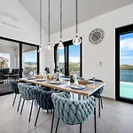 Willa The Tinel -modern Adriatic With Heated Pool & Sea View Near Sibenik Žaborić