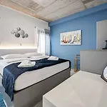 The Tinel -modern Adriatic With Heated Pool & Sea View Near Sibenik *
