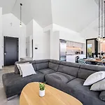 The Tinel -modern Adriatic With Heated Pool & Sea View Near Sibenik Willa *