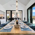 The Tinel -modern Adriatic With Heated Pool & Sea View Near Sibenik Willa