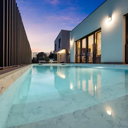 The Tinel -modern Adriatic With Heated Pool & Sea View Near Sibenik Villa *