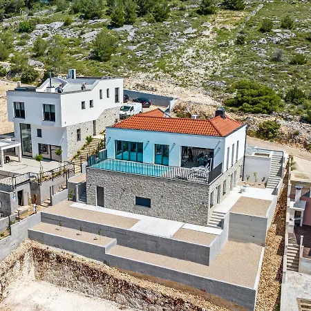 The Tinel -modern Adriatic With Heated Pool & Sea View Near Sibenik *
