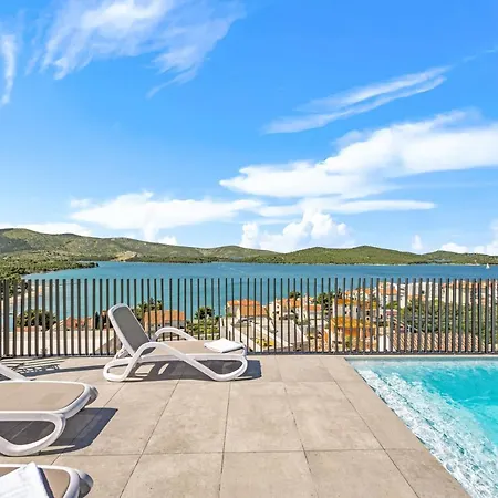 Villa The Tinel -modern Adriatic With Heated Pool & Sea View Near Sibenik *