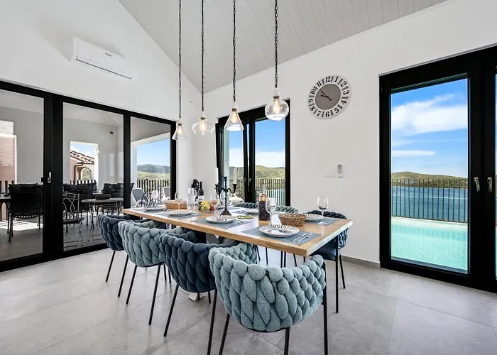 Villa The Tinel Zaboric