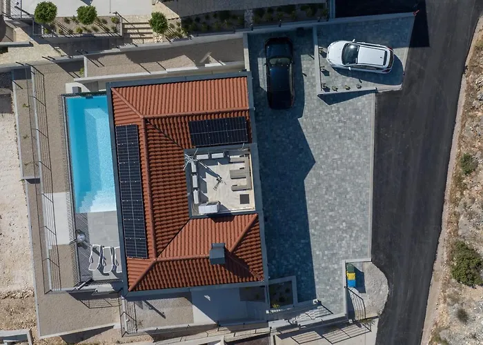 Villa The Tinel Zaboric